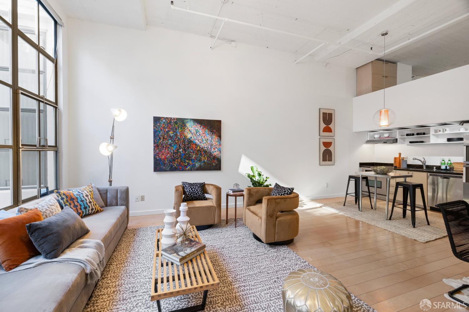 601 4th Street 206