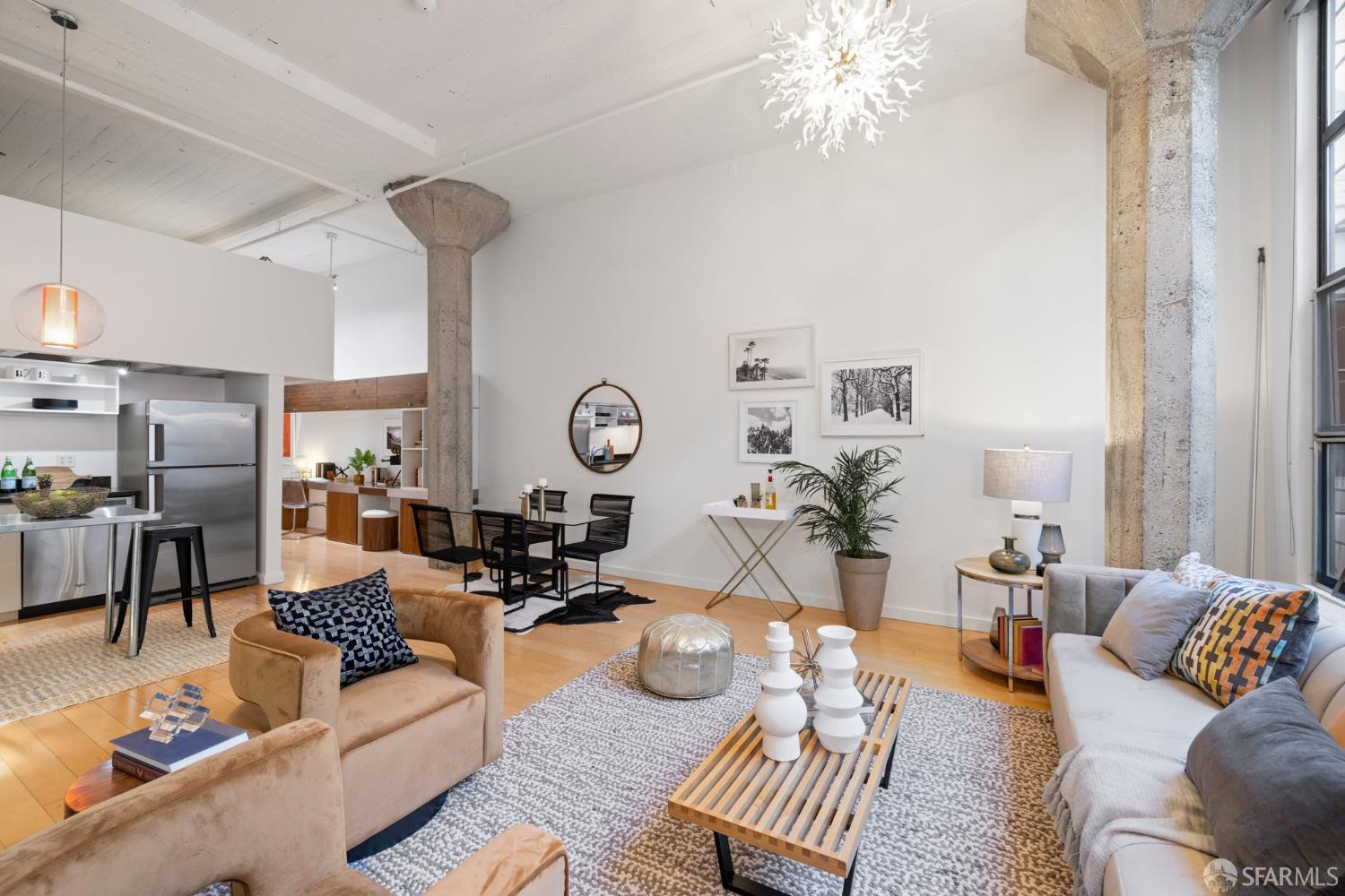 601 4th Street 206