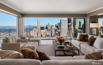10 Miller Place 2200 San Francisco CA 94108