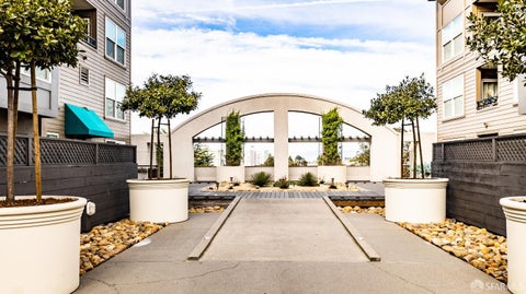 8300 Oceanview Terrace 307 San Francisco CA 94132