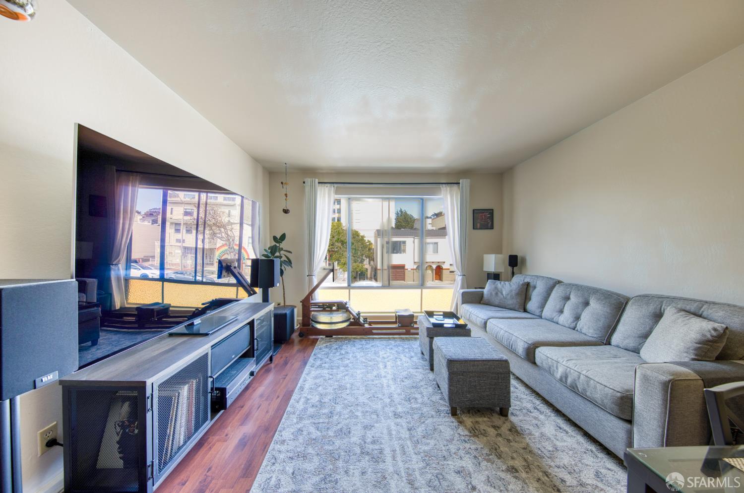521 Arguello Boulevard