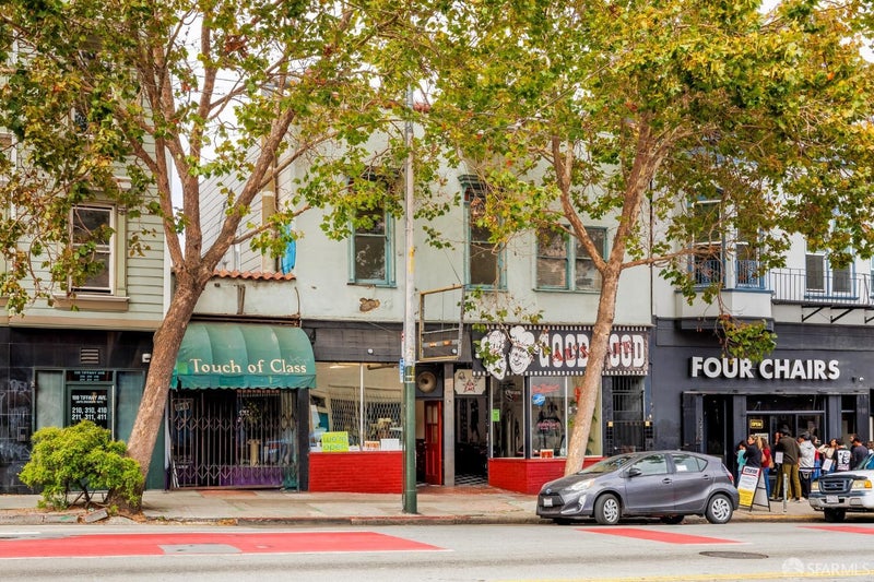 3284 Mission Street