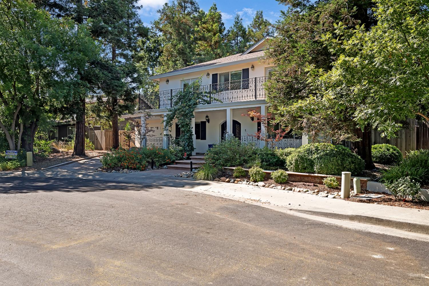 3449 Oyster Bay Avenue