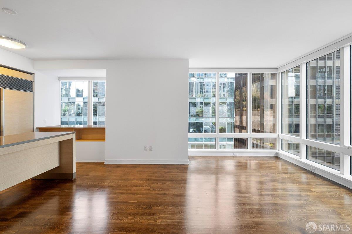 301 Mission Street 7C