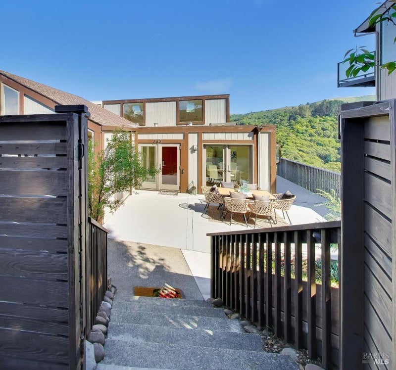 343 Durant Way