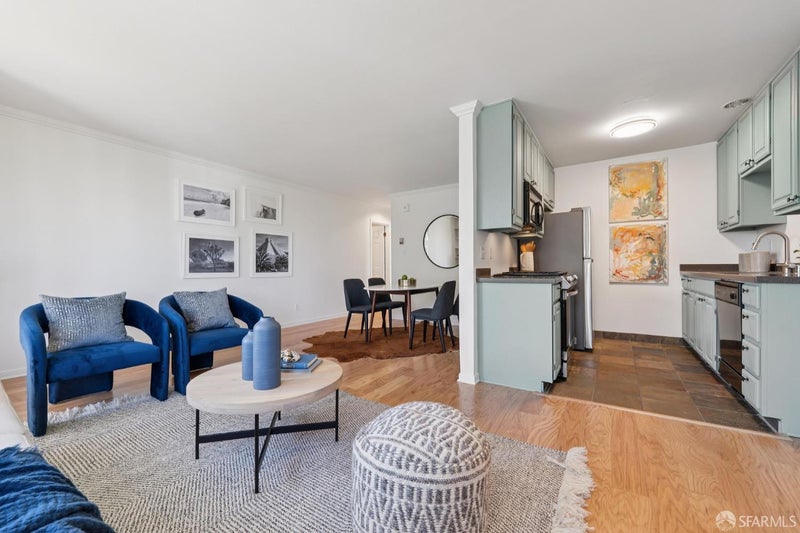 201 Laguna Street 9