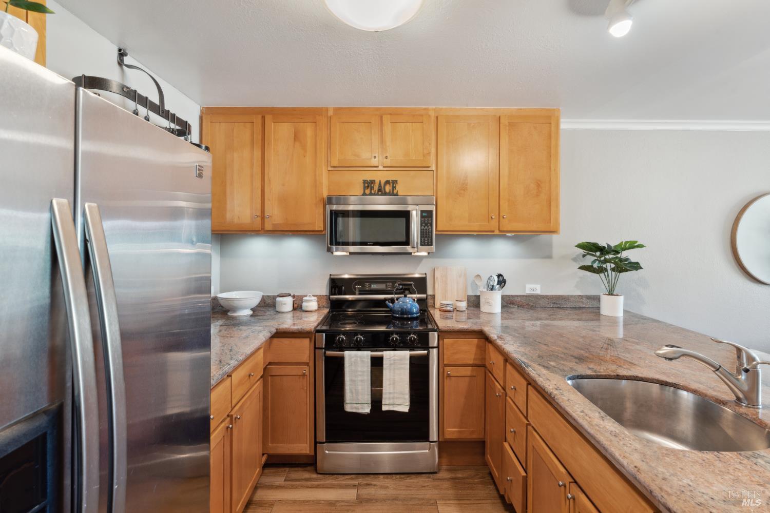 726 Via Casitas