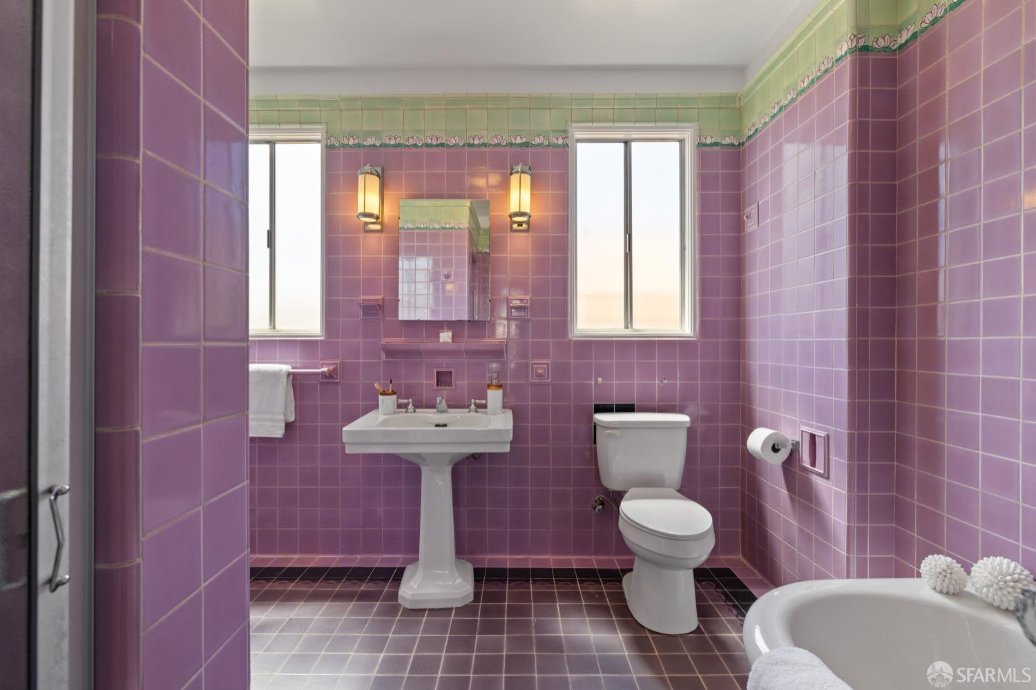 San Francisco, California 94127, United States, 5 Bedrooms Bedrooms, ,4 BathroomsBathrooms,Residential,Active,196056