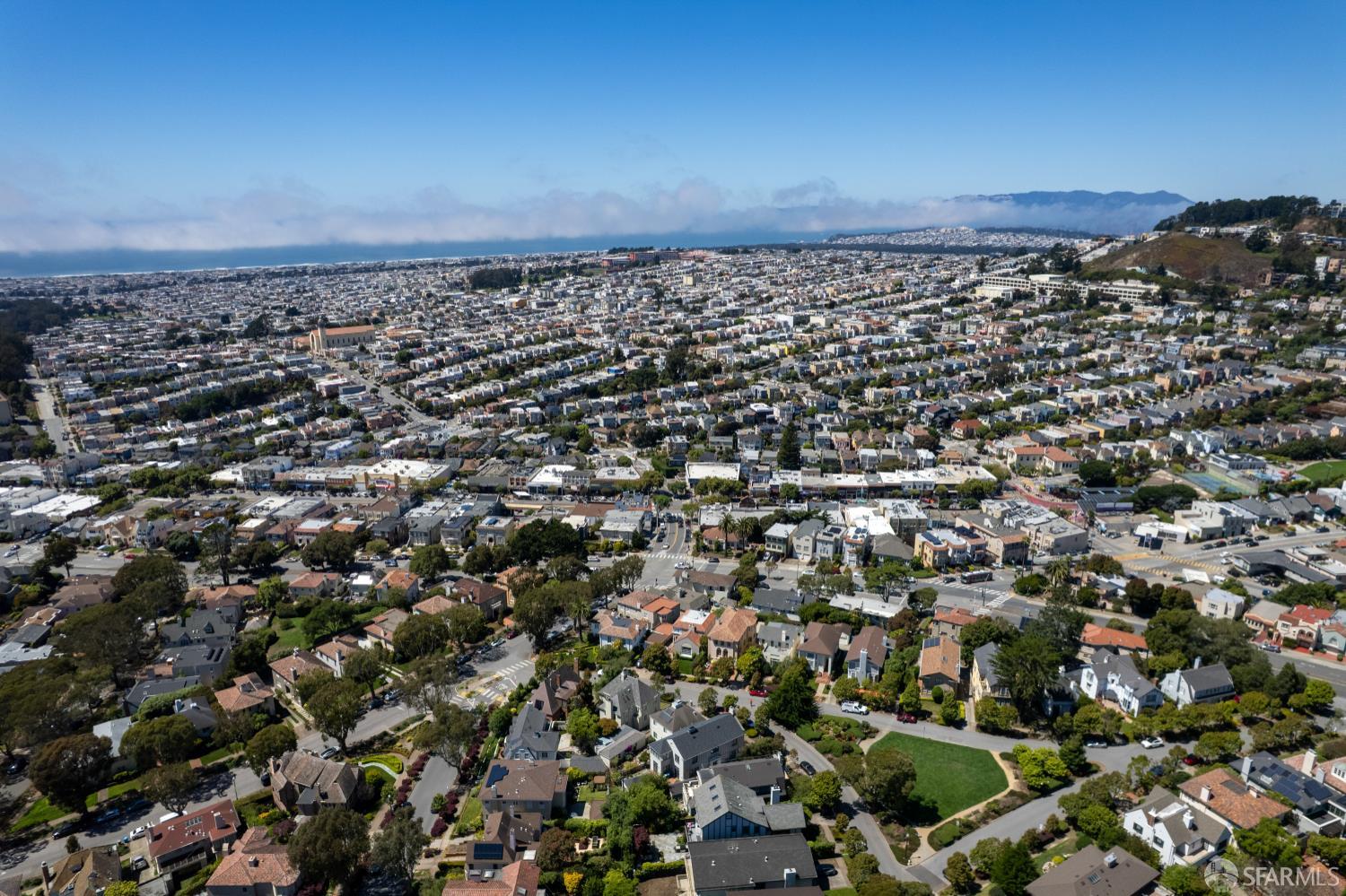 San Francisco, California 94127, United States, 5 Bedrooms Bedrooms, ,4 BathroomsBathrooms,Residential,Active,196056