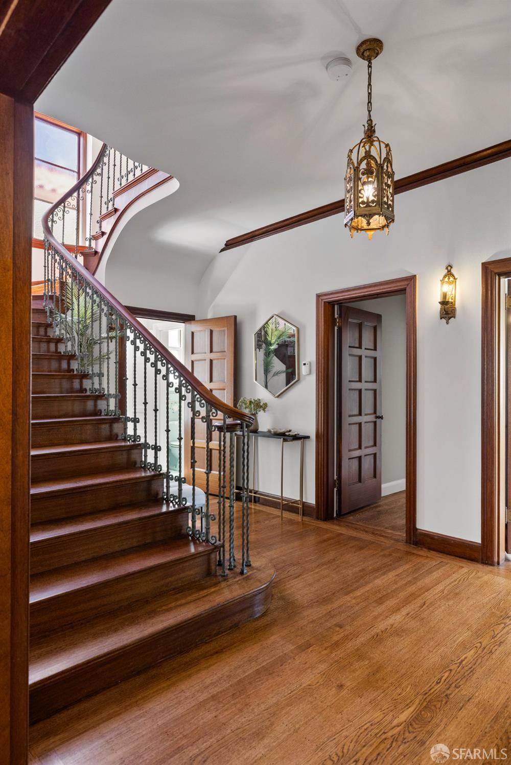 San Francisco, California 94127, United States, 5 Bedrooms Bedrooms, ,4 BathroomsBathrooms,Residential,Active,196056