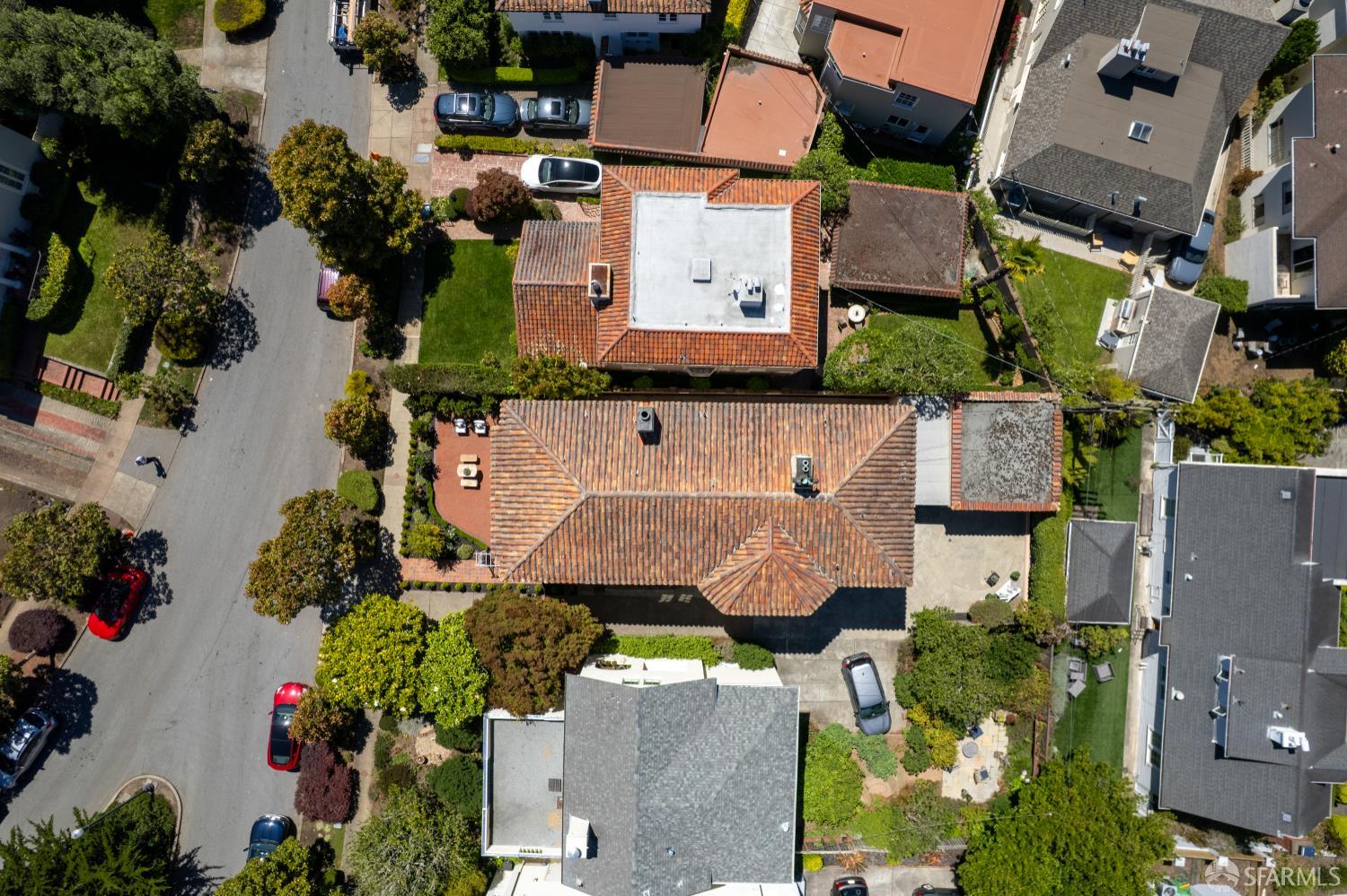 San Francisco, California 94127, United States, 5 Bedrooms Bedrooms, ,4 BathroomsBathrooms,Residential,Active,196056