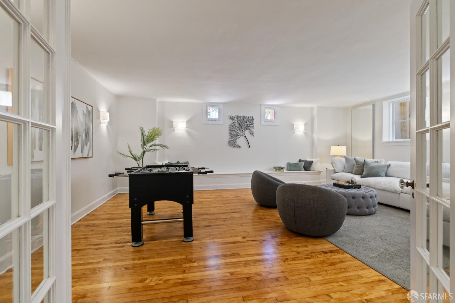 San Francisco, California 94127, United States, 5 Bedrooms Bedrooms, ,4 BathroomsBathrooms,Residential,Active,196056