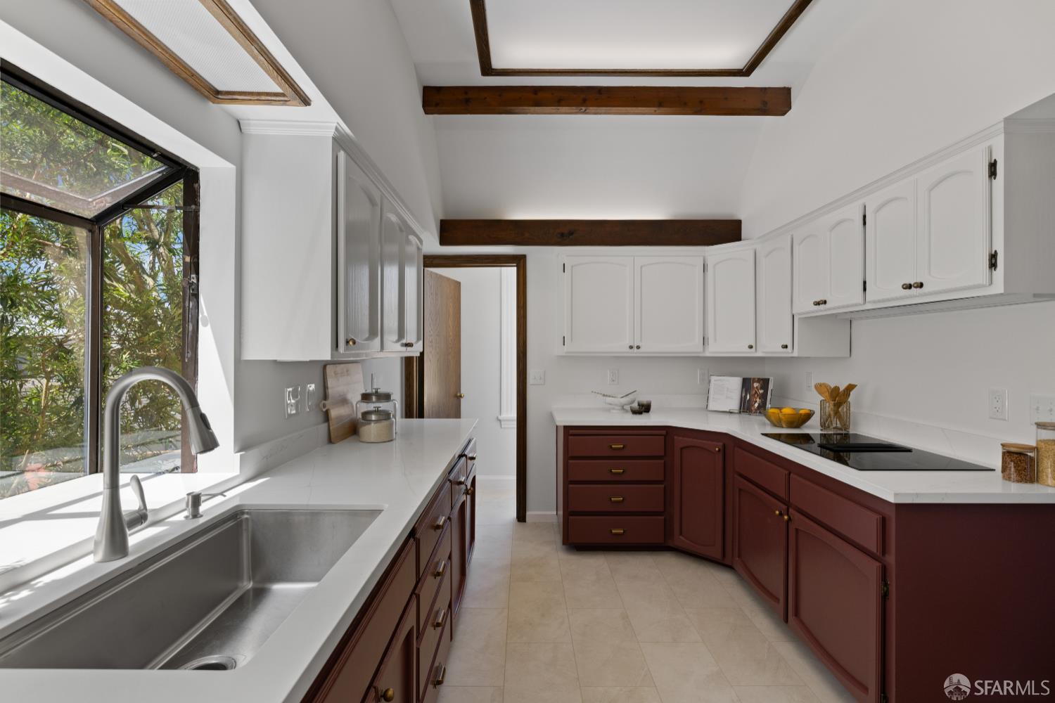 San Francisco, California 94127, United States, 5 Bedrooms Bedrooms, ,4 BathroomsBathrooms,Residential,Active,196056