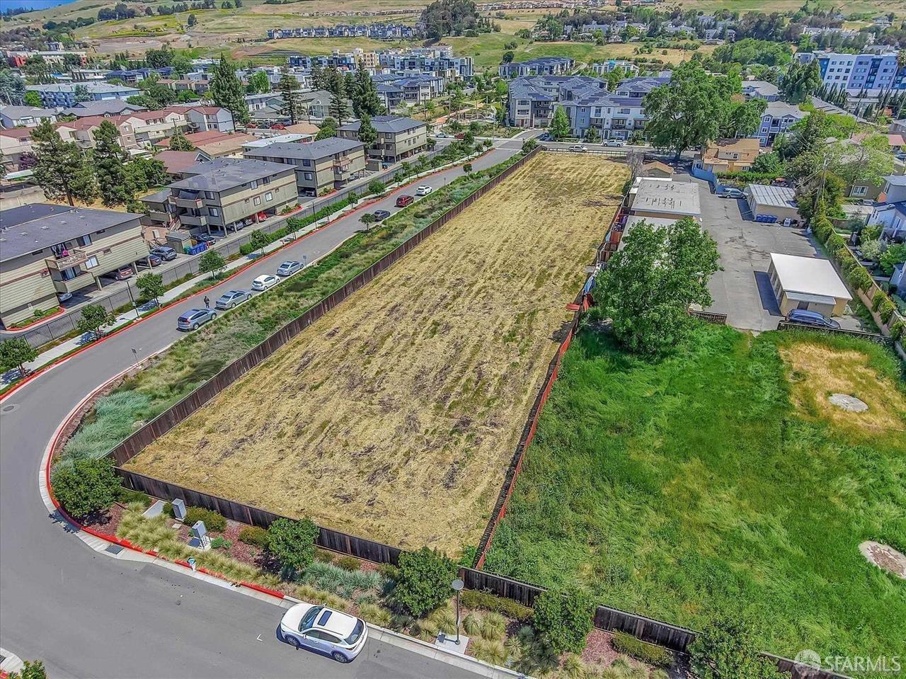 MLS: 425012934
