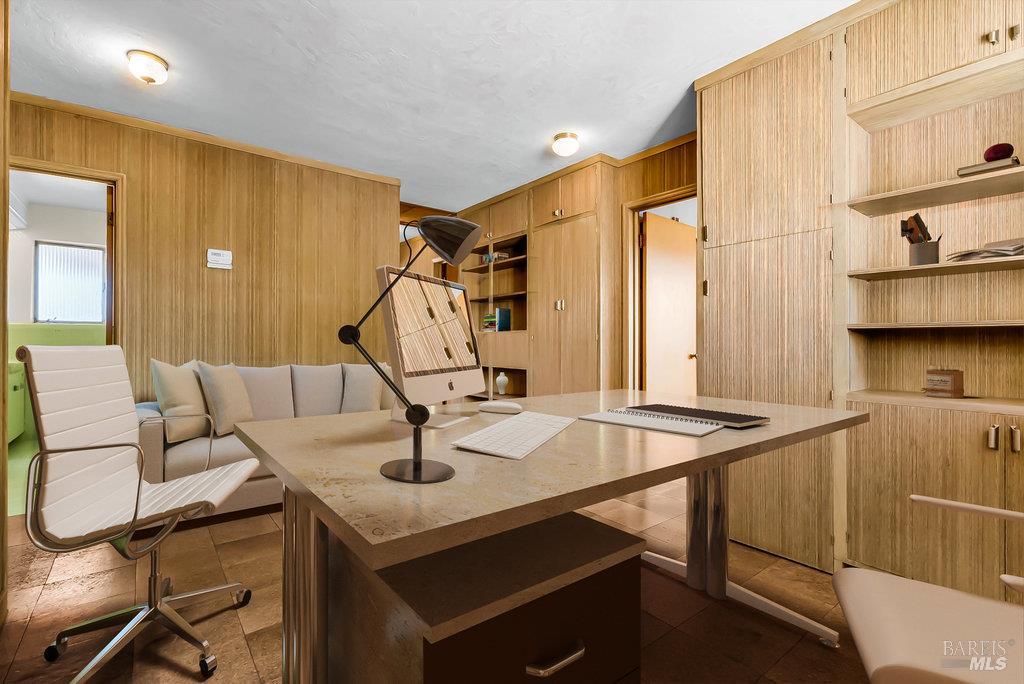 Rio Vista, California 94571, United States, 6 Bedrooms Bedrooms, ,2 BathroomsBathrooms,Residential,Active,225609