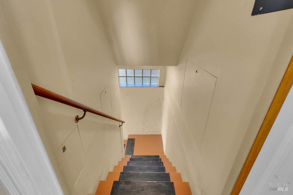 Rio Vista, California 94571, United States, 6 Bedrooms Bedrooms, ,2 BathroomsBathrooms,Residential,Active,225609