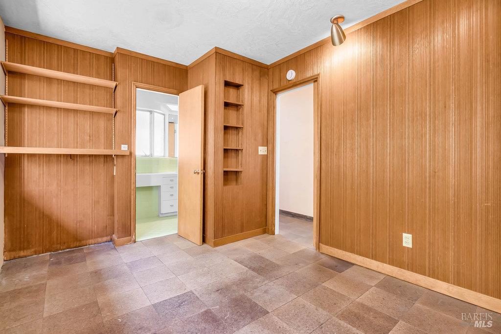 Rio Vista, California 94571, United States, 6 Bedrooms Bedrooms, ,2 BathroomsBathrooms,Residential,Active,225609