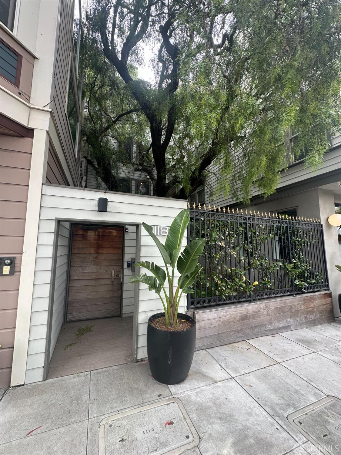 San Francisco, California 94107, United States, ,1 BathroomBathrooms,Commercial,Active,38222