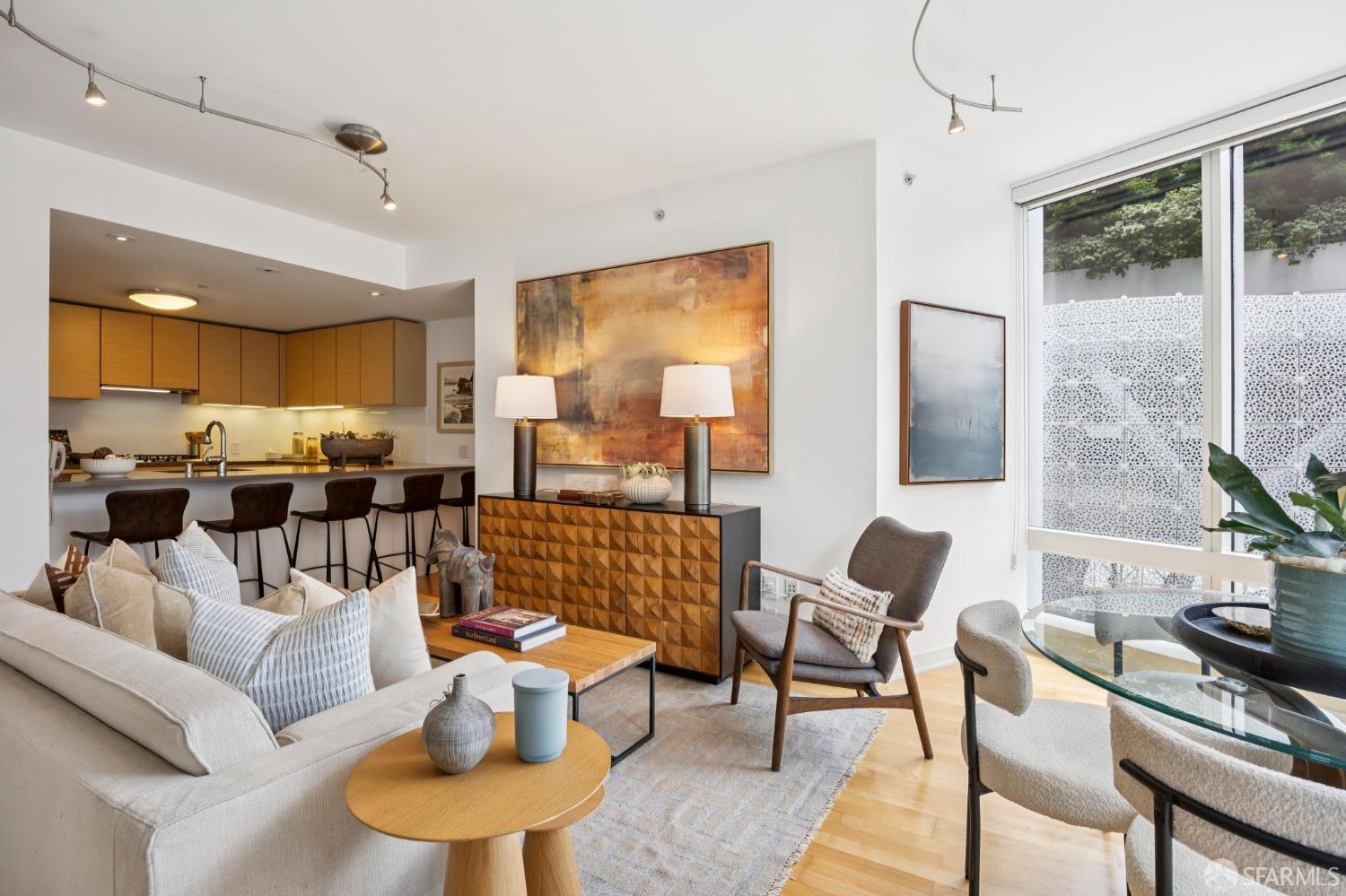301 Mission Street 5H