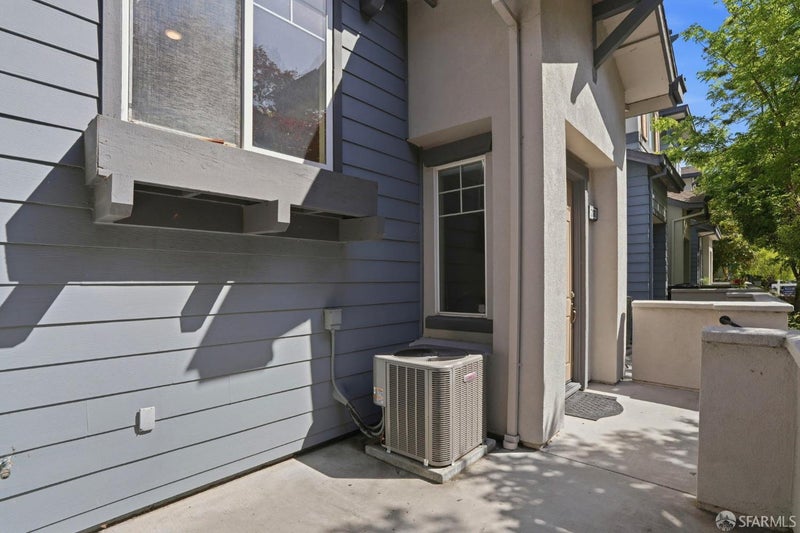 2801 Jefferson Lane