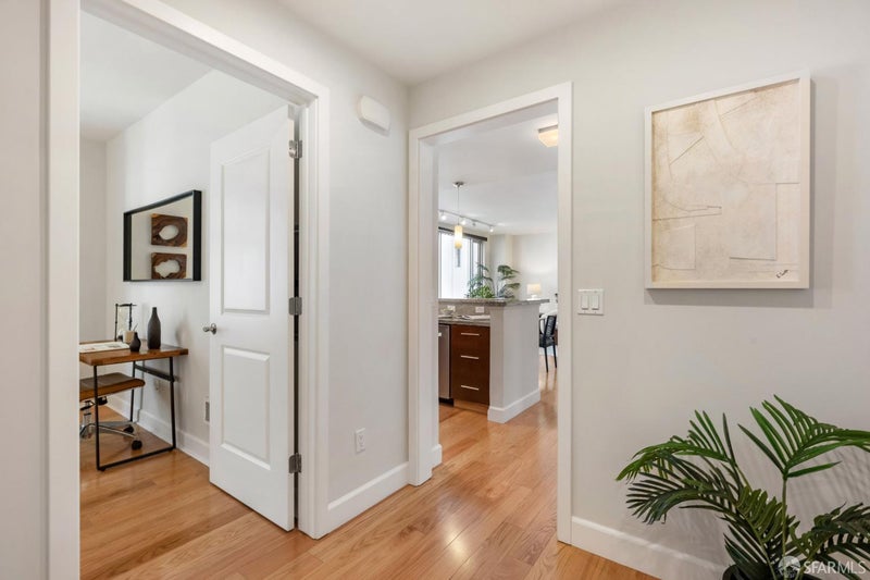 77 Van Ness Avenue 403