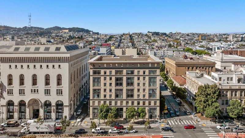 77 Van Ness Avenue 403