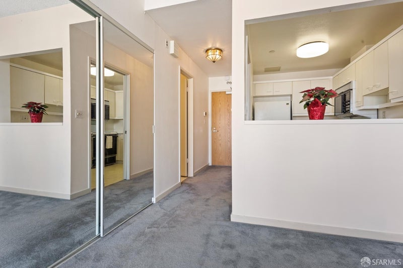 1 Daniel Burnham Court 617