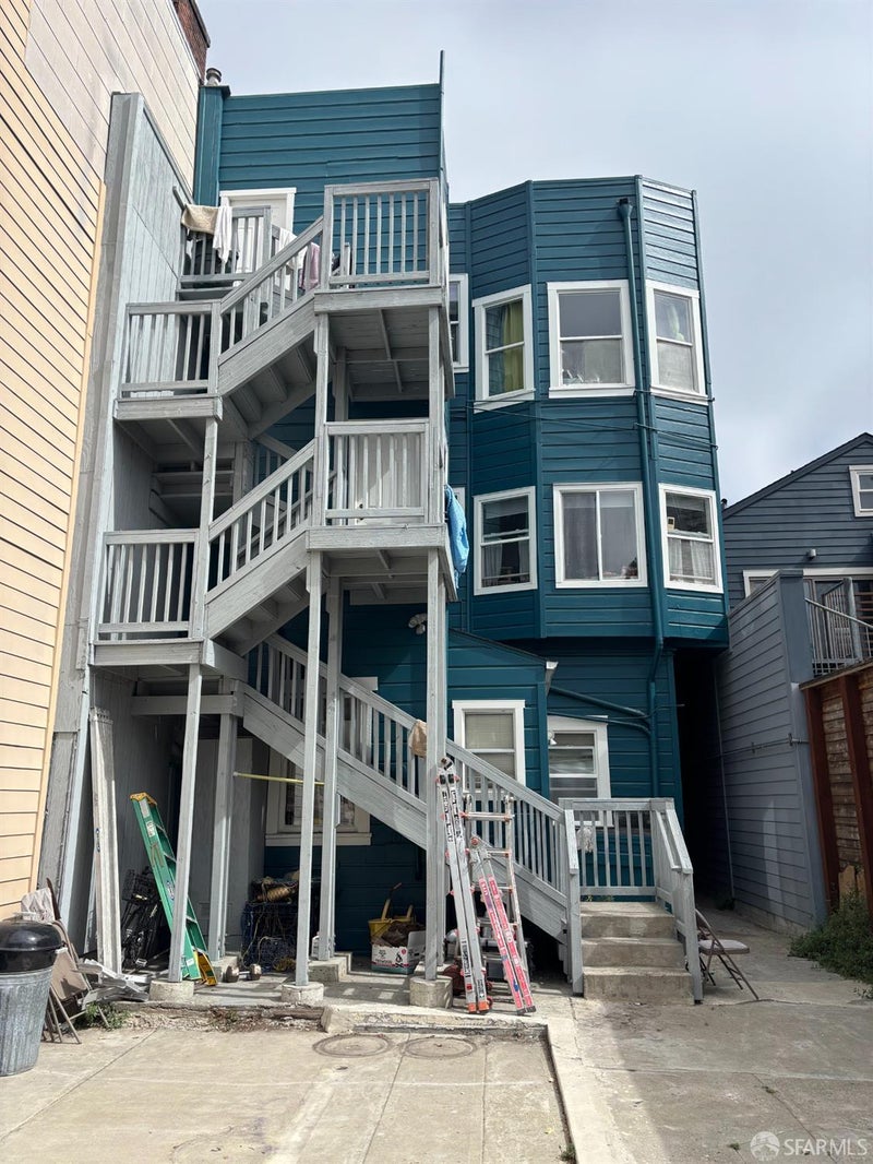 2437-2441 24th Street