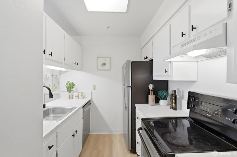 1771 Broadway Street 200