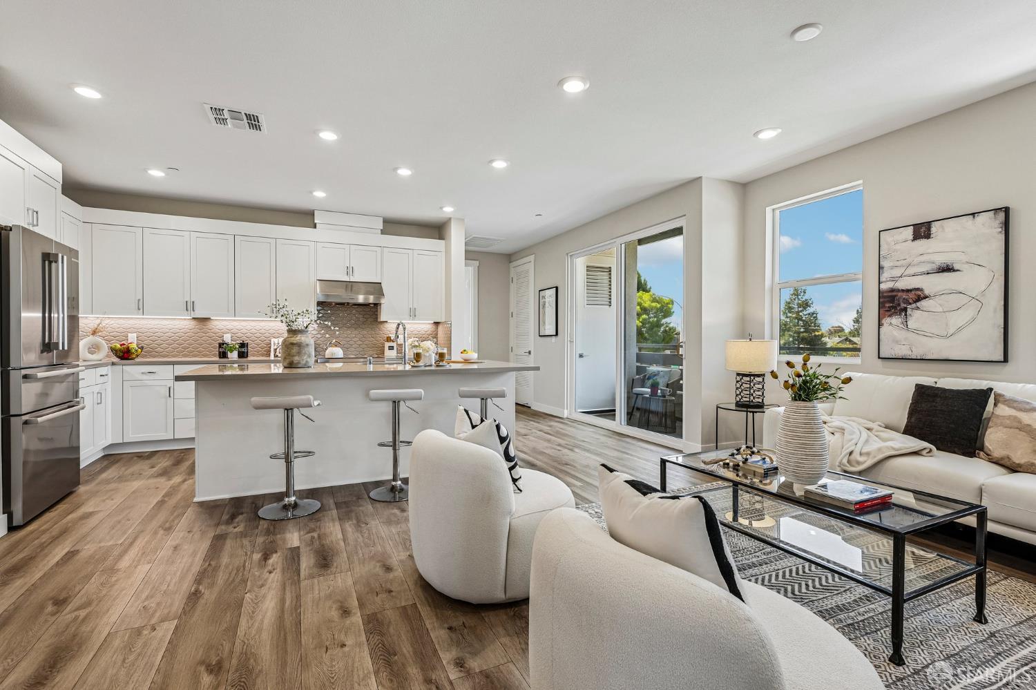 1301 Barbet Circle 2
