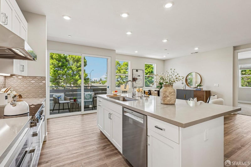 1301 Barbet Circle 2