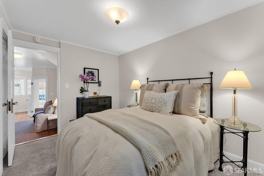 San Francisco, California 94112, United States, 3 Bedrooms Bedrooms, ,2 BathroomsBathrooms,Residential,Active,212328