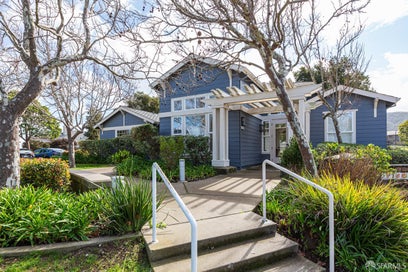 141 Kestrel Court Brisbane CA 94005