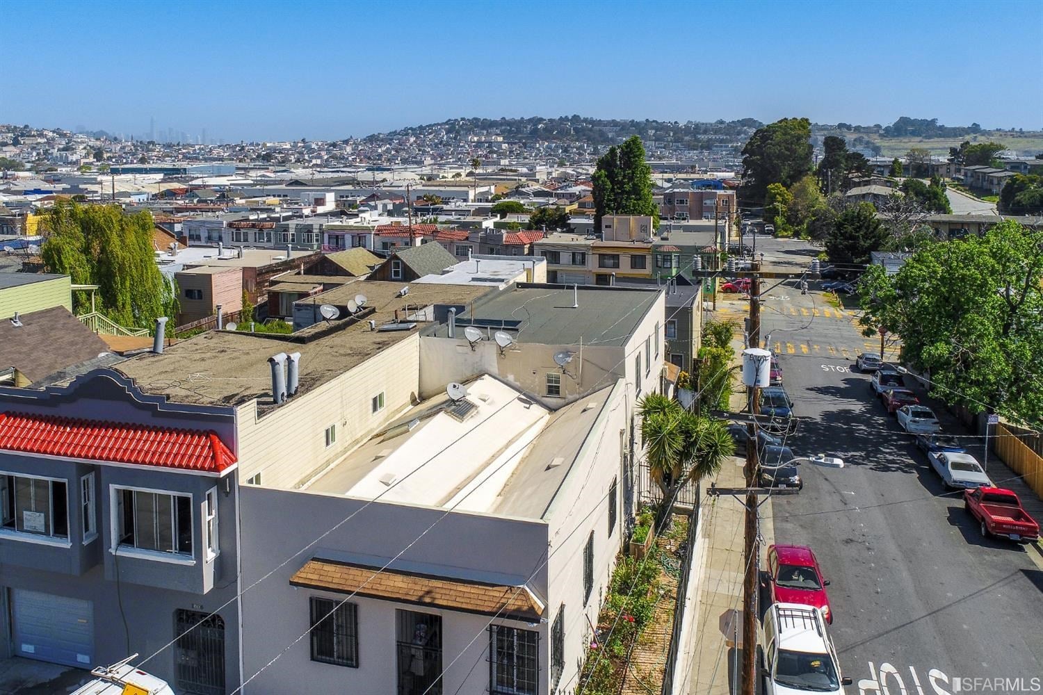 1000 Hollister Avenue