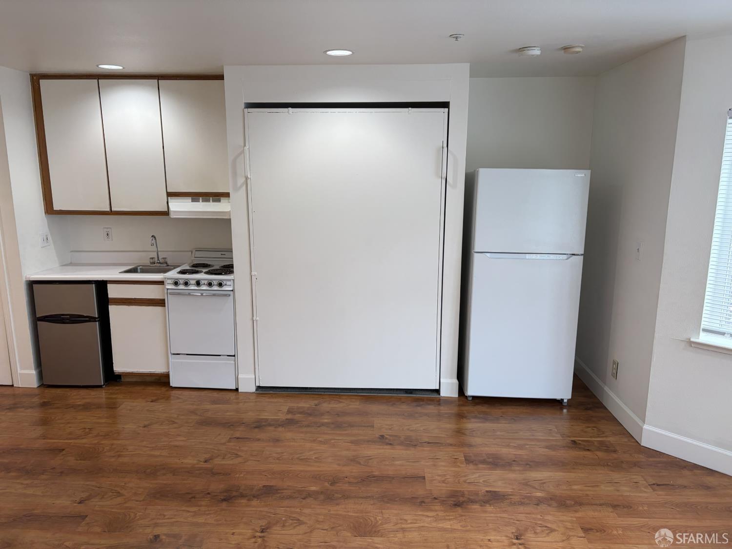195 7th Street 204