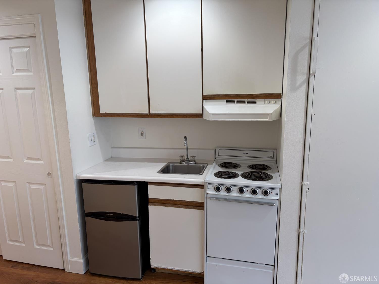 195 7th Street 204