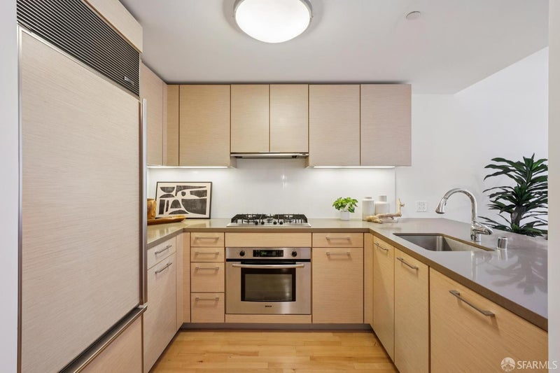 301 Mission Street 12D