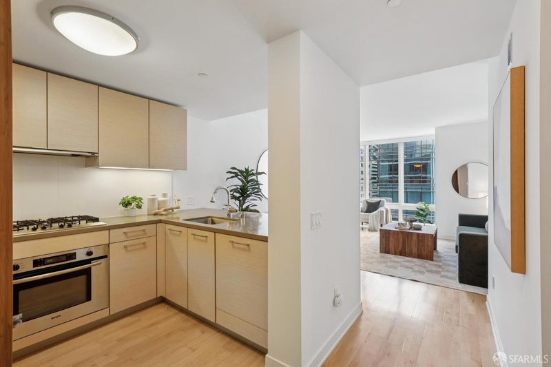 301 Mission Street 12D