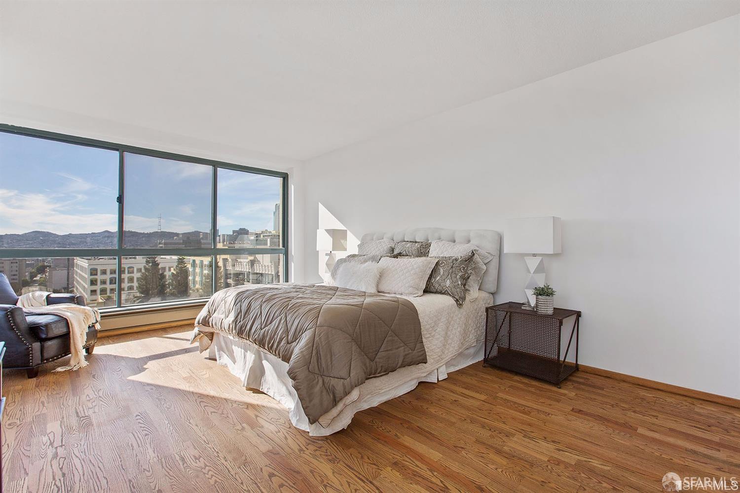 300 3rd Street 915