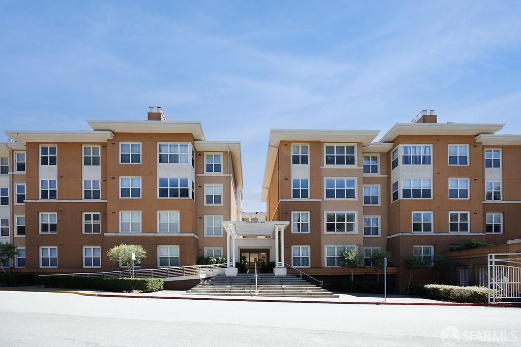 1 Crescent Way 1311