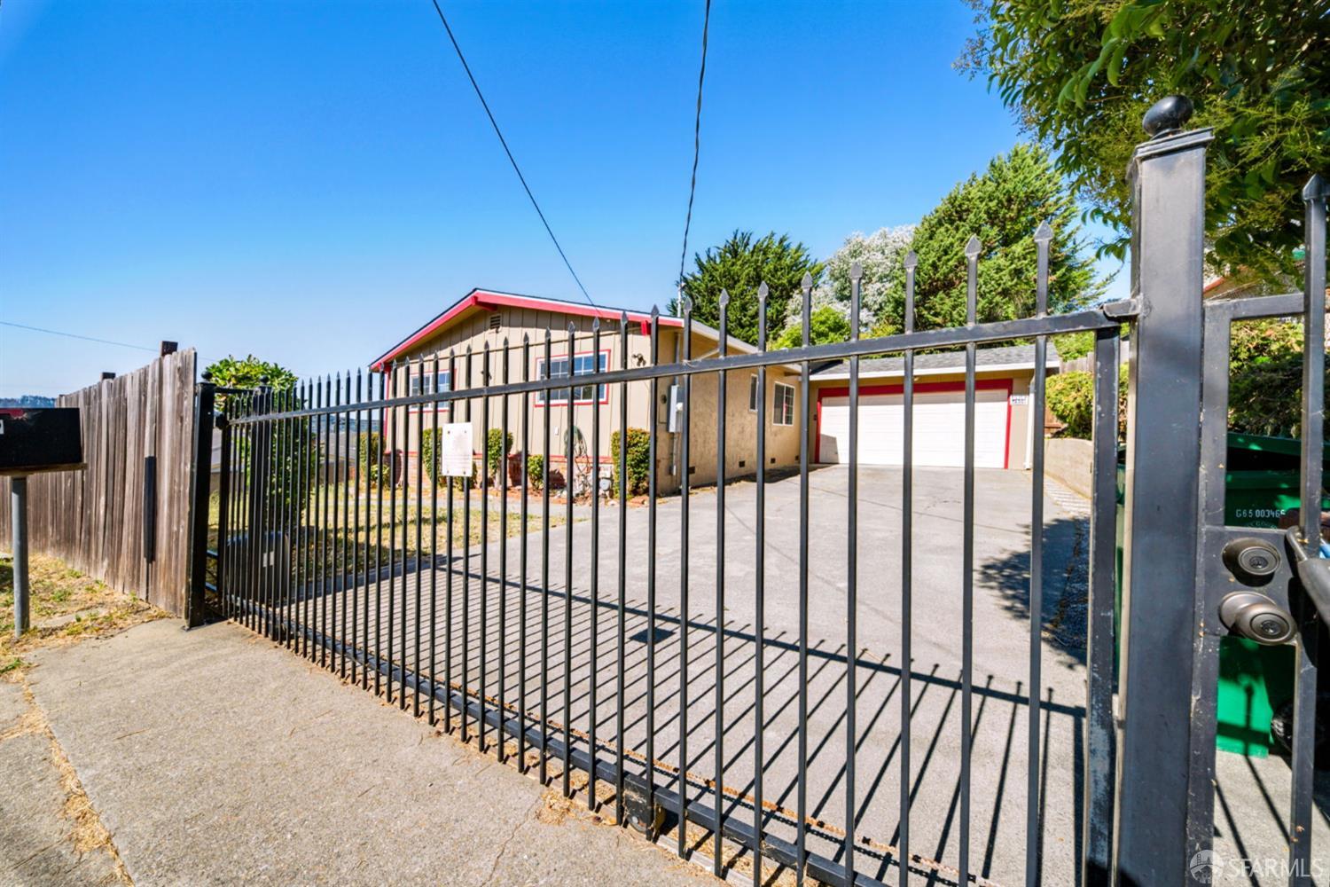 9 Marvin Court, El Sobrante CA 94803