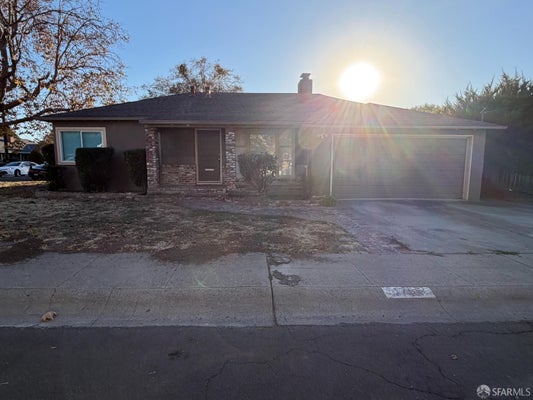 17657 VIA VALENCIA, SAN LORENZO, CA 94580 - Image d952d71d6994875e90a5551d47bfe2a7/3411499530