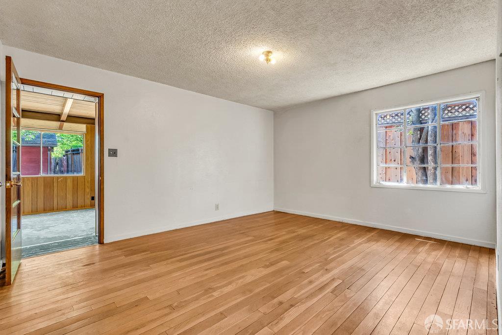 Pleasant Hill, California 94523, United States, 3 Bedrooms Bedrooms, ,2 BathroomsBathrooms,Residential,Active,173033