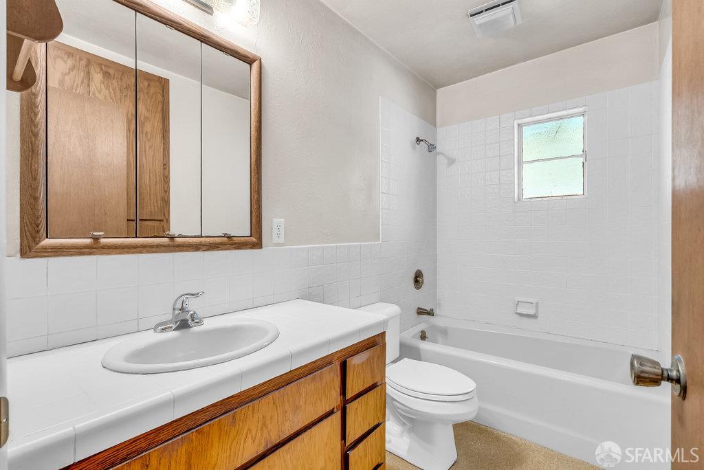 Pleasant Hill, California 94523, United States, 3 Bedrooms Bedrooms, ,2 BathroomsBathrooms,Residential,Active,173033