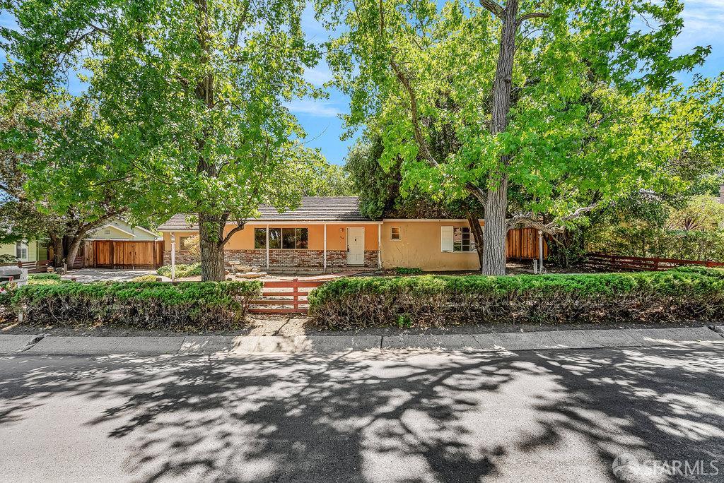 Pleasant Hill, California 94523, United States, 3 Bedrooms Bedrooms, ,2 BathroomsBathrooms,Residential,Active,173033