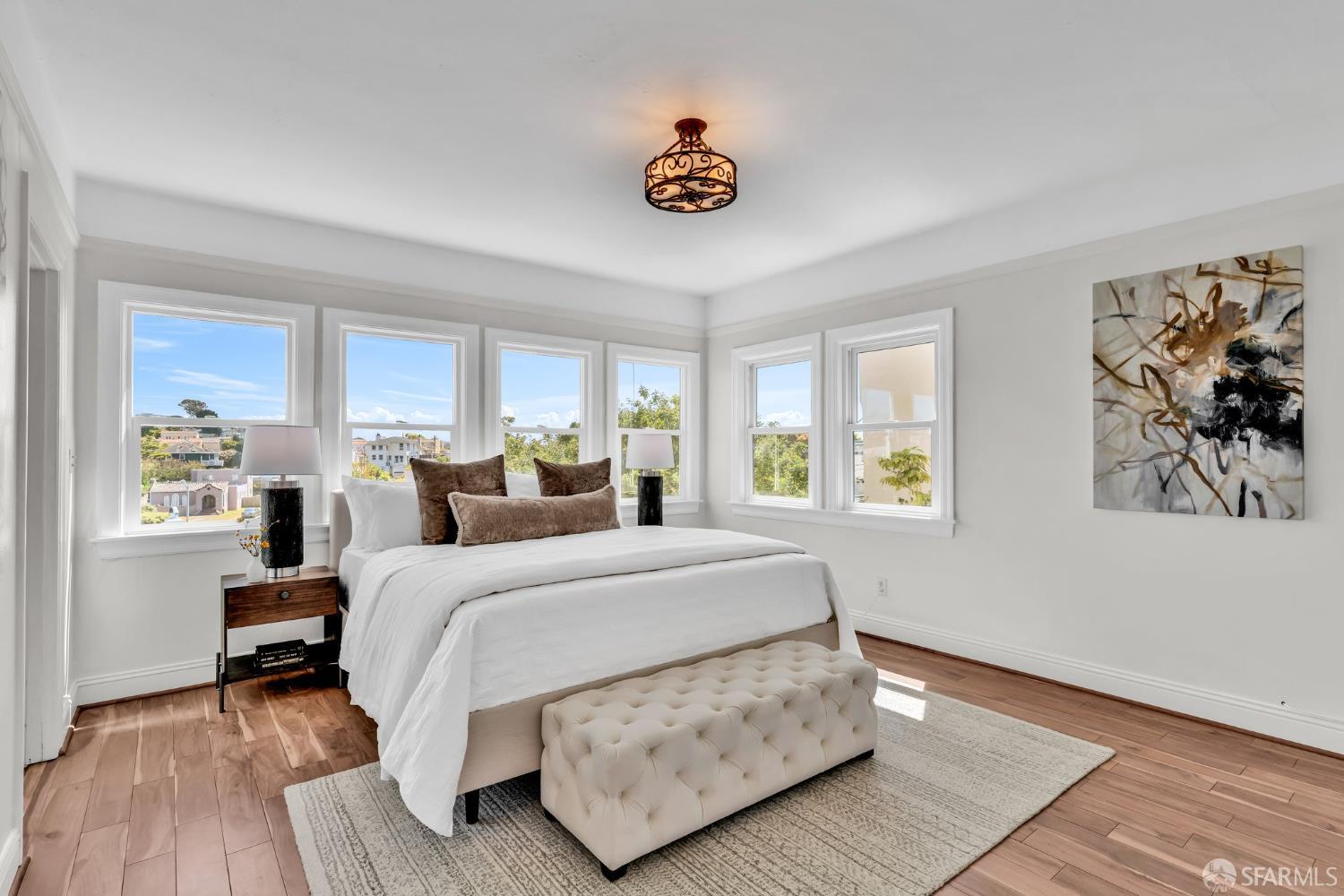 San Francisco, California 94127, United States, 4 Bedrooms Bedrooms, ,3 BathroomsBathrooms,Residential,Pending,135595