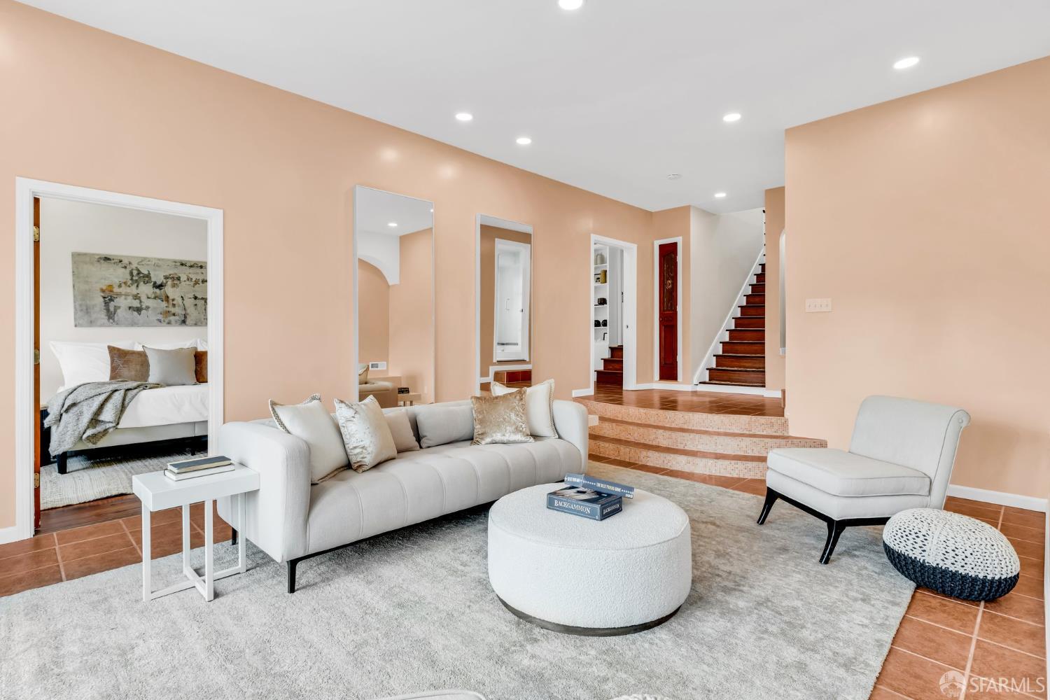 San Francisco, California 94127, United States, 4 Bedrooms Bedrooms, ,3 BathroomsBathrooms,Residential,Pending,135595