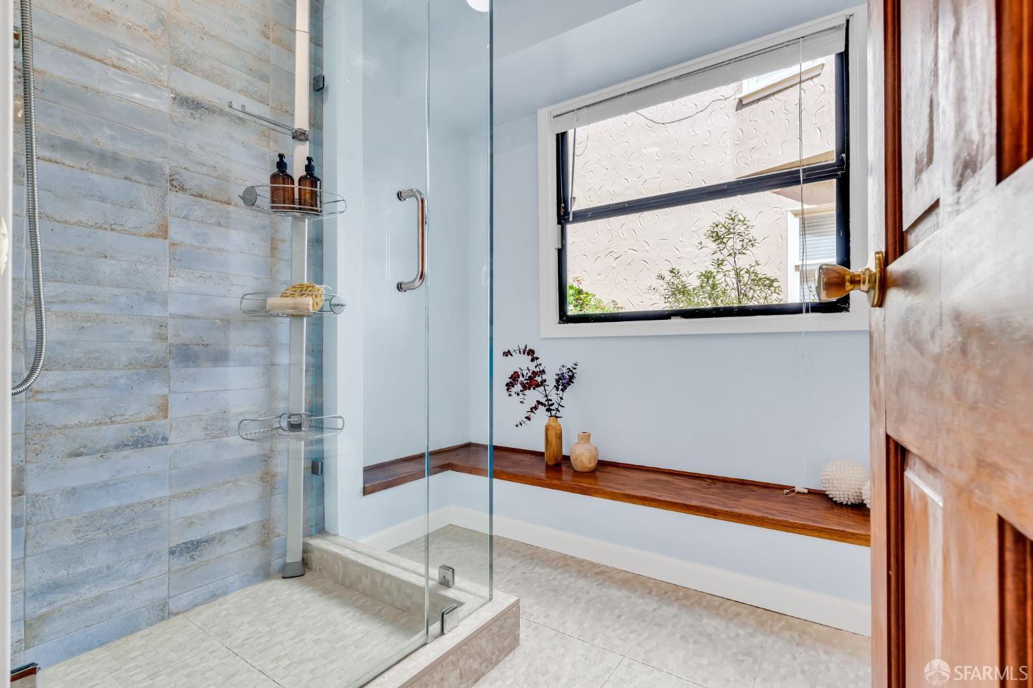 San Francisco, California 94127, United States, 4 Bedrooms Bedrooms, ,3 BathroomsBathrooms,Residential,Pending,135595