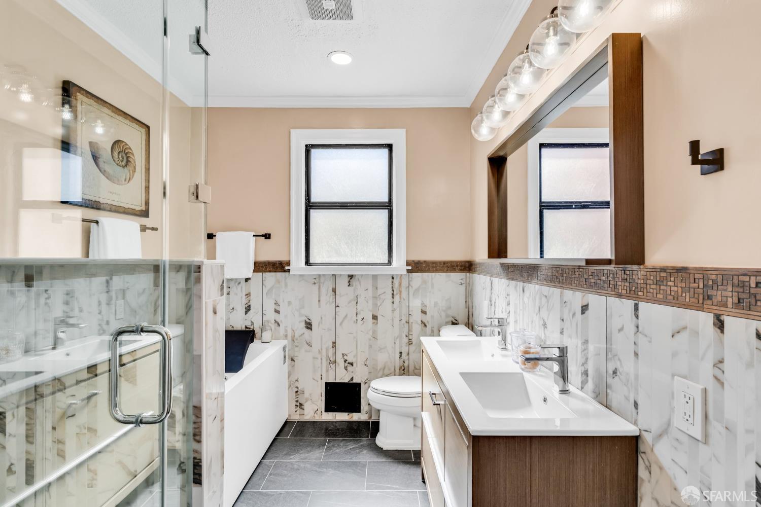 San Francisco, California 94127, United States, 4 Bedrooms Bedrooms, ,3 BathroomsBathrooms,Residential,Pending,135595