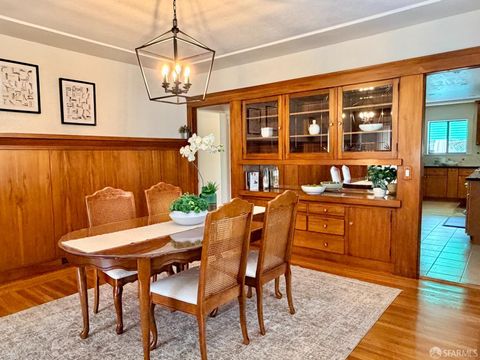 4 beds bed, 2 baths bath property at 527 Zorah Street, Oakland, CA 94606